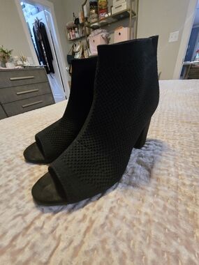 Seven Dials Black Open-Toe Knit Ankle Booties